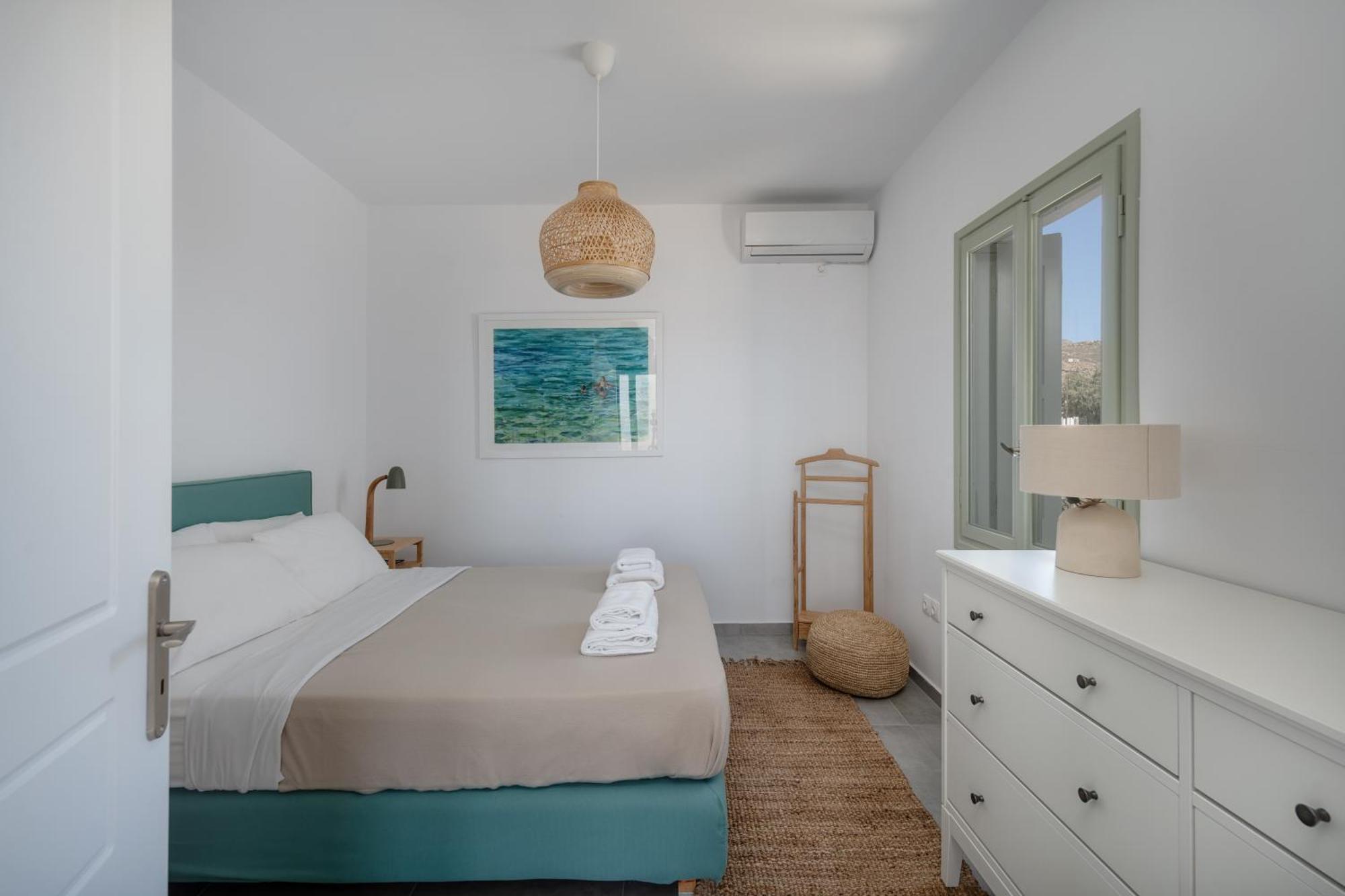Sea Serifos Villa *